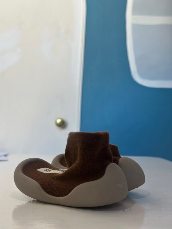 ZAPATILLAS NO CAMINANTES