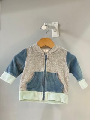 CAMPERA